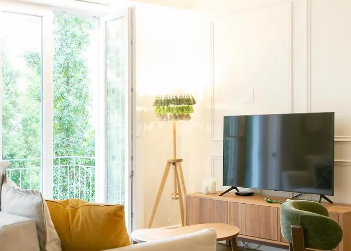 Duplex 2 Bdr, Parking And Balcony! شقة Lisboa