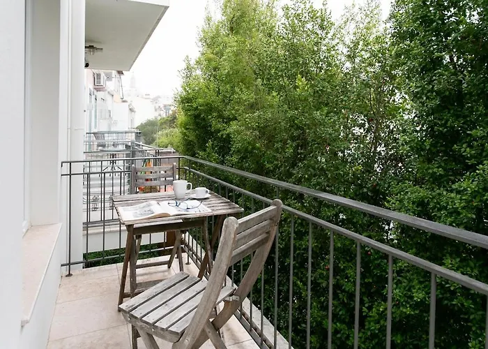 Duplex 2 Bdr, Parking And Balcony! Appartement Lissabon