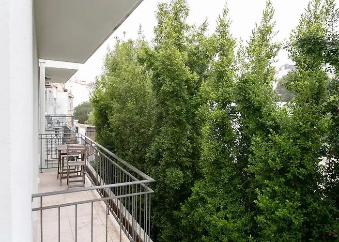 Duplex 2 Bdr, Parking And Balcony! Appartement Lissabon