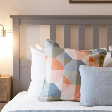 Appartamento Duplex 2 Bdr, Parking And Balcony! *